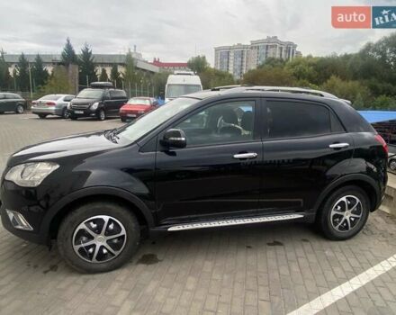 Черный Cанг Йонг Корандо, объемом двигателя 2 л и пробегом 125 тыс. км за 9000 $, фото 1 на Automoto.ua