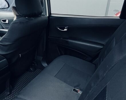 Черный Cанг Йонг Корандо, объемом двигателя 2 л и пробегом 55 тыс. км за 11650 $, фото 9 на Automoto.ua