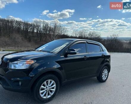 Черный Cанг Йонг Корандо, объемом двигателя 2 л и пробегом 96 тыс. км за 10400 $, фото 2 на Automoto.ua