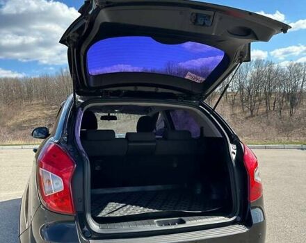 Черный Cанг Йонг Корандо, объемом двигателя 2 л и пробегом 96 тыс. км за 10400 $, фото 37 на Automoto.ua