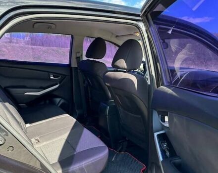 Черный Cанг Йонг Корандо, объемом двигателя 2 л и пробегом 96 тыс. км за 10400 $, фото 29 на Automoto.ua