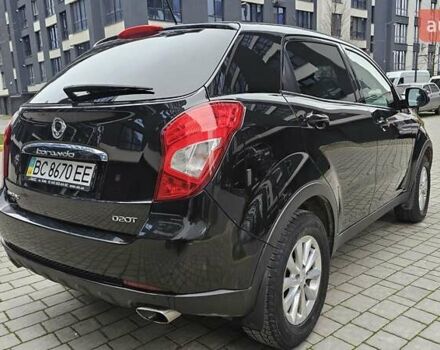 Черный Cанг Йонг Корандо, объемом двигателя 2 л и пробегом 173 тыс. км за 9000 $, фото 9 на Automoto.ua