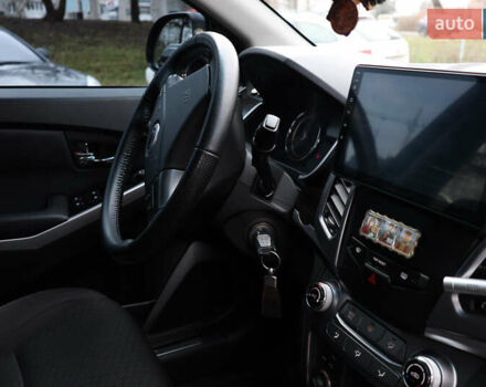 Чорний Cанг Йонг Korando, об'ємом двигуна 2 л та пробігом 263 тис. км за 8600 $, фото 11 на Automoto.ua