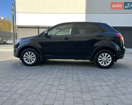 Чорний Cанг Йонг Korando, об'ємом двигуна 2 л та пробігом 173 тис. км за 9200 $, фото 3 на Automoto.ua