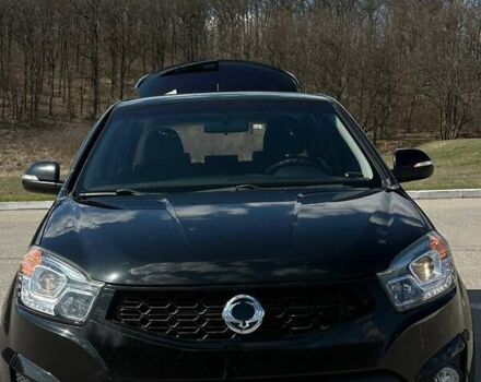 Черный Cанг Йонг Корандо, объемом двигателя 2 л и пробегом 96 тыс. км за 10400 $, фото 11 на Automoto.ua