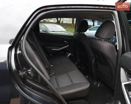 Чорний Cанг Йонг Korando, об'ємом двигуна 2 л та пробігом 263 тис. км за 8600 $, фото 14 на Automoto.ua