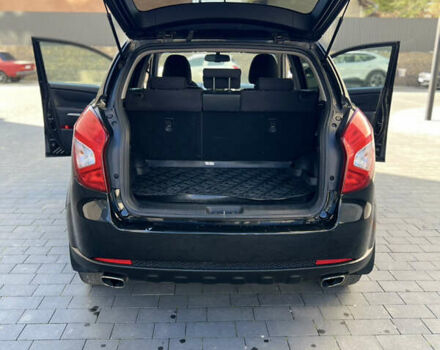 Чорний Cанг Йонг Korando, об'ємом двигуна 2 л та пробігом 173 тис. км за 9200 $, фото 13 на Automoto.ua