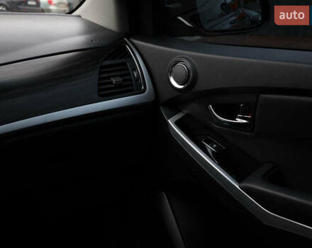 Чорний Cанг Йонг Korando, об'ємом двигуна 2 л та пробігом 263 тис. км за 8600 $, фото 27 на Automoto.ua