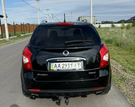 Чорний Cанг Йонг Korando, об'ємом двигуна 2 л та пробігом 229 тис. км за 8199 $, фото 3 на Automoto.ua