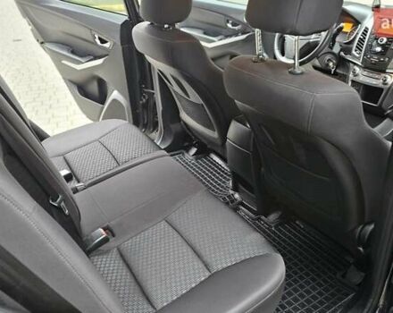 Черный Cанг Йонг Корандо, объемом двигателя 2 л и пробегом 173 тыс. км за 9000 $, фото 20 на Automoto.ua