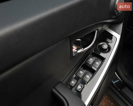 Чорний Cанг Йонг Korando, об'ємом двигуна 2 л та пробігом 263 тис. км за 8600 $, фото 20 на Automoto.ua