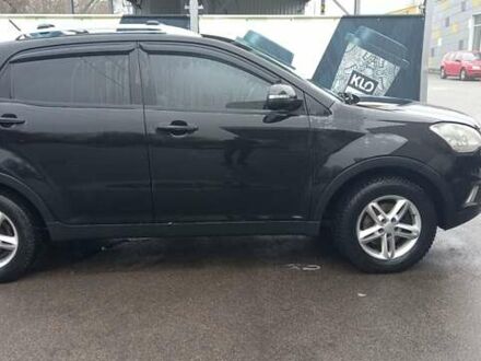 Cанг Йонг Korando 2011 у Києві на Automoto.ua Чорний Cанг Йонг Korando, об'ємом двигуна 2 л та пробігом 185 тис. км за 10800 $, фото 1 на Automoto.ua