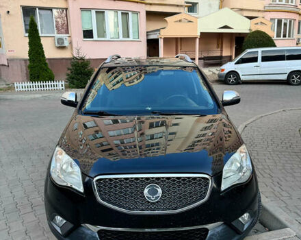 Черный Cанг Йонг Корандо, объемом двигателя 2 л и пробегом 265 тыс. км за 7700 $, фото 1 на Automoto.ua