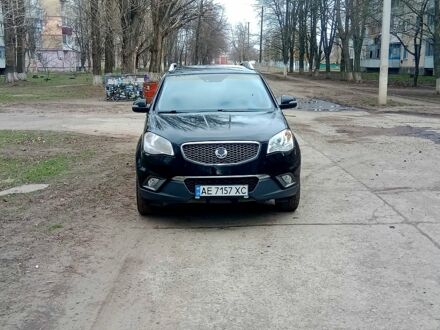 Cанг Йонг Korando 2011 у Кривому Розі на Automoto.ua Чорний Cанг Йонг Korando, об'ємом двигуна 2 л та пробігом 185 тис. км за 7000 $, фото 1 на Automoto.ua