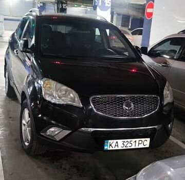 Чорний Cанг Йонг Korando, об'ємом двигуна 2 л та пробігом 211 тис. км за 7999 $, фото 1 на Automoto.ua