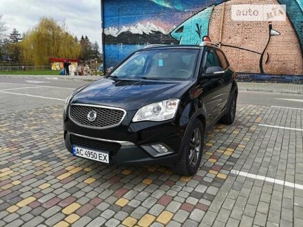 Чорний Cанг Йонг Korando, об'ємом двигуна 2 л та пробігом 194 тис. км за 9100 $, фото 1 на Automoto.ua