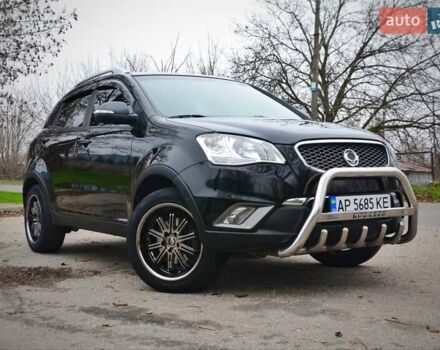 Черный Cанг Йонг Корандо, объемом двигателя 2 л и пробегом 156 тыс. км за 9000 $, фото 1 на Automoto.ua