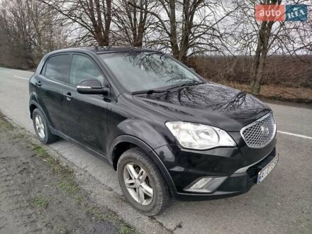 Cанг Йонг Korando 2012 у Вышгороде на Automoto.ua Чорний Cанг Йонг Korando, об'ємом двигуна 2 л та пробігом 130 тис. км за 10000 $, фото 1 на Automoto.ua