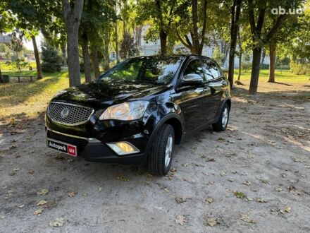 Чорний Cанг Йонг Korando, об'ємом двигуна 2 л та пробігом 144 тис. км за 8690 $, фото 1 на Automoto.ua
