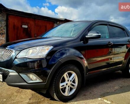 Чорний Cанг Йонг Korando, об'ємом двигуна 2 л та пробігом 100 тис. км за 8300 $, фото 1 на Automoto.ua