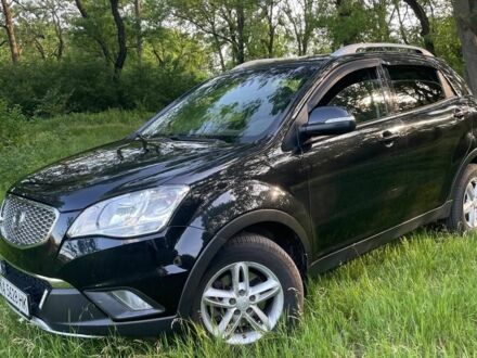 Cанг Йонг Корандо 2013 в Вознесенске на Automoto.ua Черный Cанг Йонг Корандо, объемом двигателя 2 л и пробегом 120 тыс. км за 10500 $, фото 1 на Automoto.ua