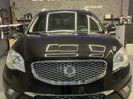 Cанг Йонг Korando 2013 у Києві на Automoto.ua Чорний Cанг Йонг Korando, об'ємом двигуна 2.5 л та пробігом 150 тис. км за 11000 $, фото 1 на Automoto.ua