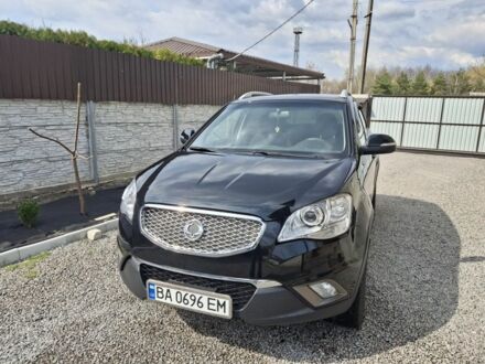 Черный Cанг Йонг Корандо, объемом двигателя 2 л и пробегом 126 тыс. км за 8200 $, фото 1 на Automoto.ua