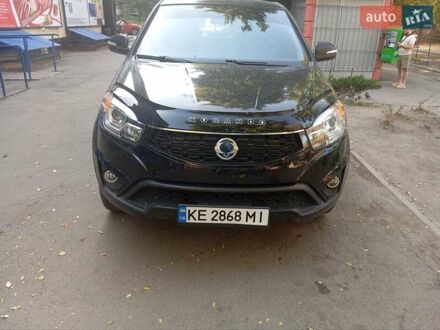Cанг Йонг Korando 2014 у Дніпро (Дніпропетровську) на Automoto.ua Чорний Cанг Йонг Korando, об'ємом двигуна 2 л та пробігом 184 тис. км за 10500 $, фото 1 на Automoto.ua
