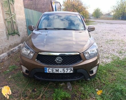 Коричневий Cанг Йонг Korando, об'ємом двигуна 2 л та пробігом 325 тис. км за 5100 $, фото 3 на Automoto.ua