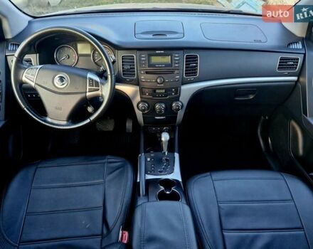 Коричневий Cанг Йонг Korando, об'ємом двигуна 2 л та пробігом 99 тис. км за 8900 $, фото 14 на Automoto.ua