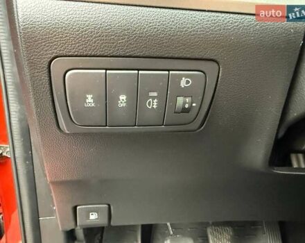 Красный Cанг Йонг Корандо, объемом двигателя 2 л и пробегом 281 тыс. км за 9490 $, фото 16 на Automoto.ua