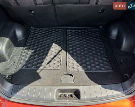 Красный Cанг Йонг Корандо, объемом двигателя 2 л и пробегом 278 тыс. км за 7500 $, фото 29 на Automoto.ua