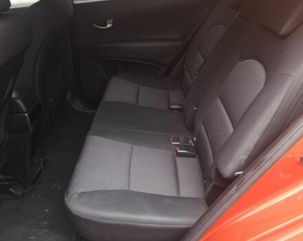 Красный Cанг Йонг Корандо, объемом двигателя 2 л и пробегом 70 тыс. км за 8200 $, фото 8 на Automoto.ua