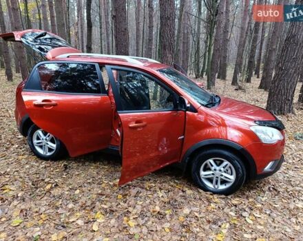 Cанг Йонг Korando 2012 у Житомирі на Automoto.ua Червоний Cанг Йонг Korando, об'ємом двигуна 2 л та пробігом 227 тис. км за 8000 $, фото 30 на Automoto.ua
