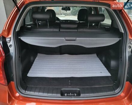 Червоний Cанг Йонг Korando, об'ємом двигуна 2 л та пробігом 190 тис. км за 8500 $, фото 29 на Automoto.ua