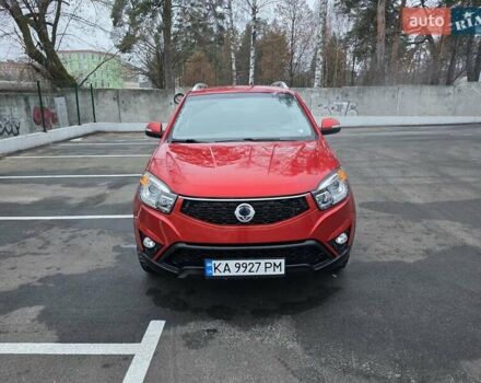 Красный Cанг Йонг Корандо, объемом двигателя 2 л и пробегом 110 тыс. км за 9700 $, фото 1 на Automoto.ua