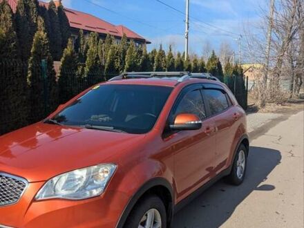 Червоний Cанг Йонг Korando, об'ємом двигуна 2 л та пробігом 170 тис. км за 7950 $, фото 1 на Automoto.ua