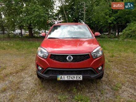 Cанг Йонг Корандо 2014 в Киеве на Automoto.ua Красный Cанг Йонг Корандо, объемом двигателя 2 л и пробегом 120 тыс. км за 11000 $, фото 1 на Automoto.ua
