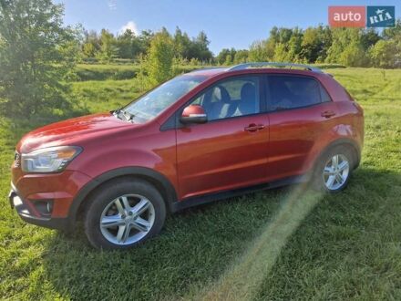 Cанг Йонг Корандо 2014 в Ромнах на Automoto.ua Красный Cанг Йонг Корандо, объемом двигателя 2 л и пробегом 288 тыс. км за 7200 $, фото 1 на Automoto.ua