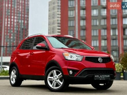 Червоний Cанг Йонг Korando, об'ємом двигуна 2 л та пробігом 215 тис. км за 11800 $, фото 1 на Automoto.ua