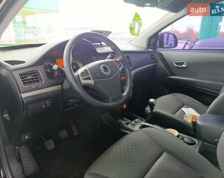 Cанг Йонг Korando, об'ємом двигуна 2 л та пробігом 146 тис. км за 4350 $, фото 4 на Automoto.ua