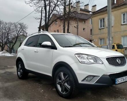 Cанг Йонг Korando, об'ємом двигуна 2 л та пробігом 212 тис. км за 10300 $, фото 4 на Automoto.ua