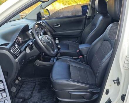 Cанг Йонг Korando, об'ємом двигуна 2 л та пробігом 93 тис. км за 10200 $, фото 9 на Automoto.ua