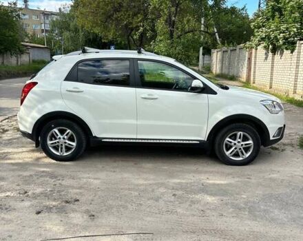 Cанг Йонг Korando, об'ємом двигуна 2 л та пробігом 100 тис. км за 10000 $, фото 2 на Automoto.ua