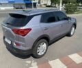 Сірий Cанг Йонг Korando, об'ємом двигуна 1.5 л та пробігом 5 тис. км за 21900 $, фото 2 на Automoto.ua