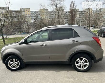 Сірий Cанг Йонг Korando, об'ємом двигуна 2 л та пробігом 121 тис. км за 9800 $, фото 1 на Automoto.ua