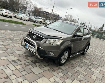 Сірий Cанг Йонг Korando, об'ємом двигуна 2 л та пробігом 171 тис. км за 9999 $, фото 1 на Automoto.ua