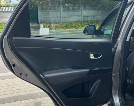 Серый Cанг Йонг Корандо, объемом двигателя 2 л и пробегом 168 тыс. км за 8700 $, фото 3 на Automoto.ua