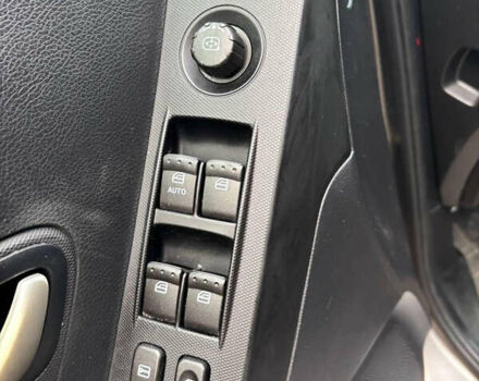 Серый Cанг Йонг Корандо, объемом двигателя 2 л и пробегом 168 тыс. км за 8700 $, фото 18 на Automoto.ua