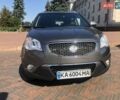 Серый Cанг Йонг Корандо, объемом двигателя 2 л и пробегом 160 тыс. км за 8900 $, фото 5 на Automoto.ua